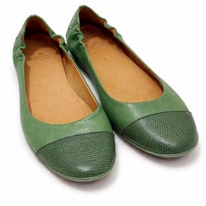 Peter Millar Green Leather Ballet Flats – Size 8.5